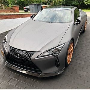 Meet your Posher, Everett